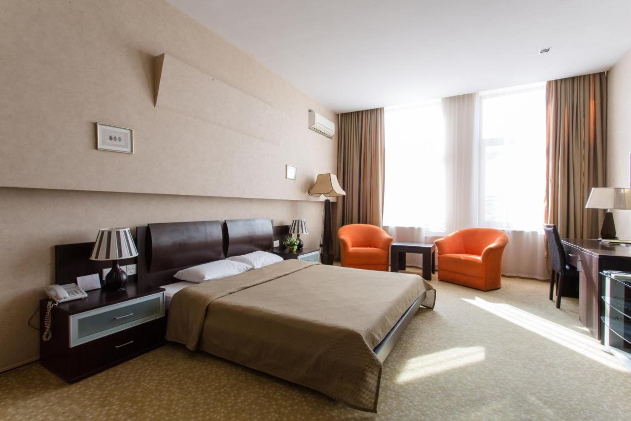 Austin Hotel 巴库 外观 照片