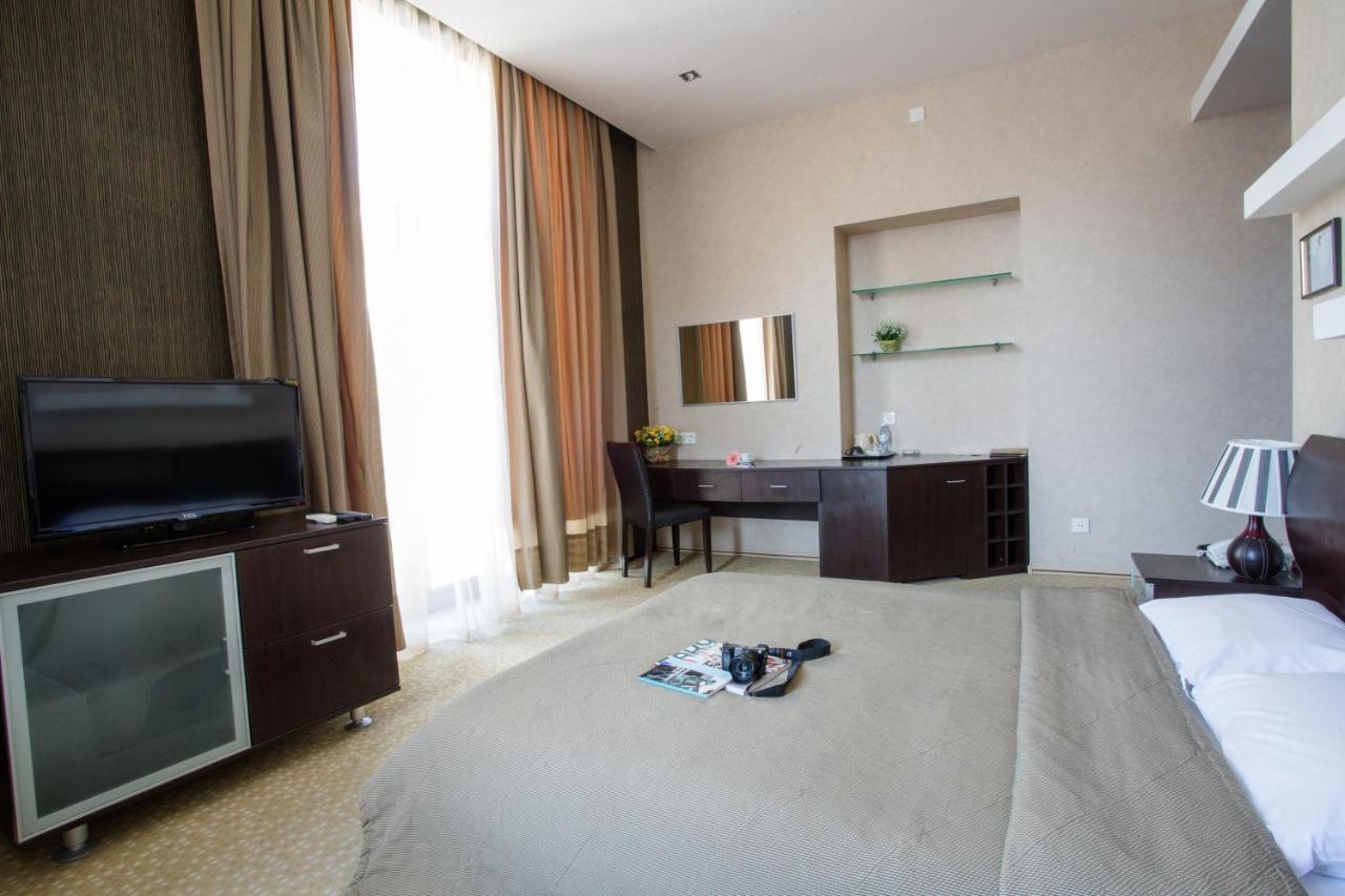 Austin Hotel 巴库 外观 照片