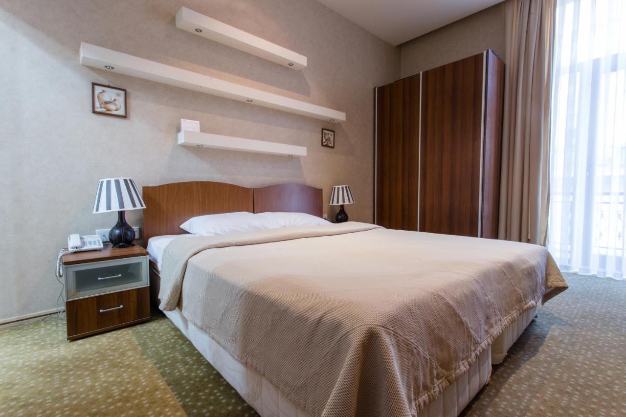 Austin Hotel 巴库 外观 照片