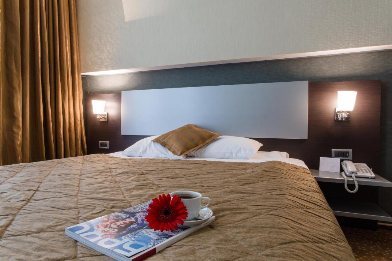 Austin Hotel 巴库 外观 照片