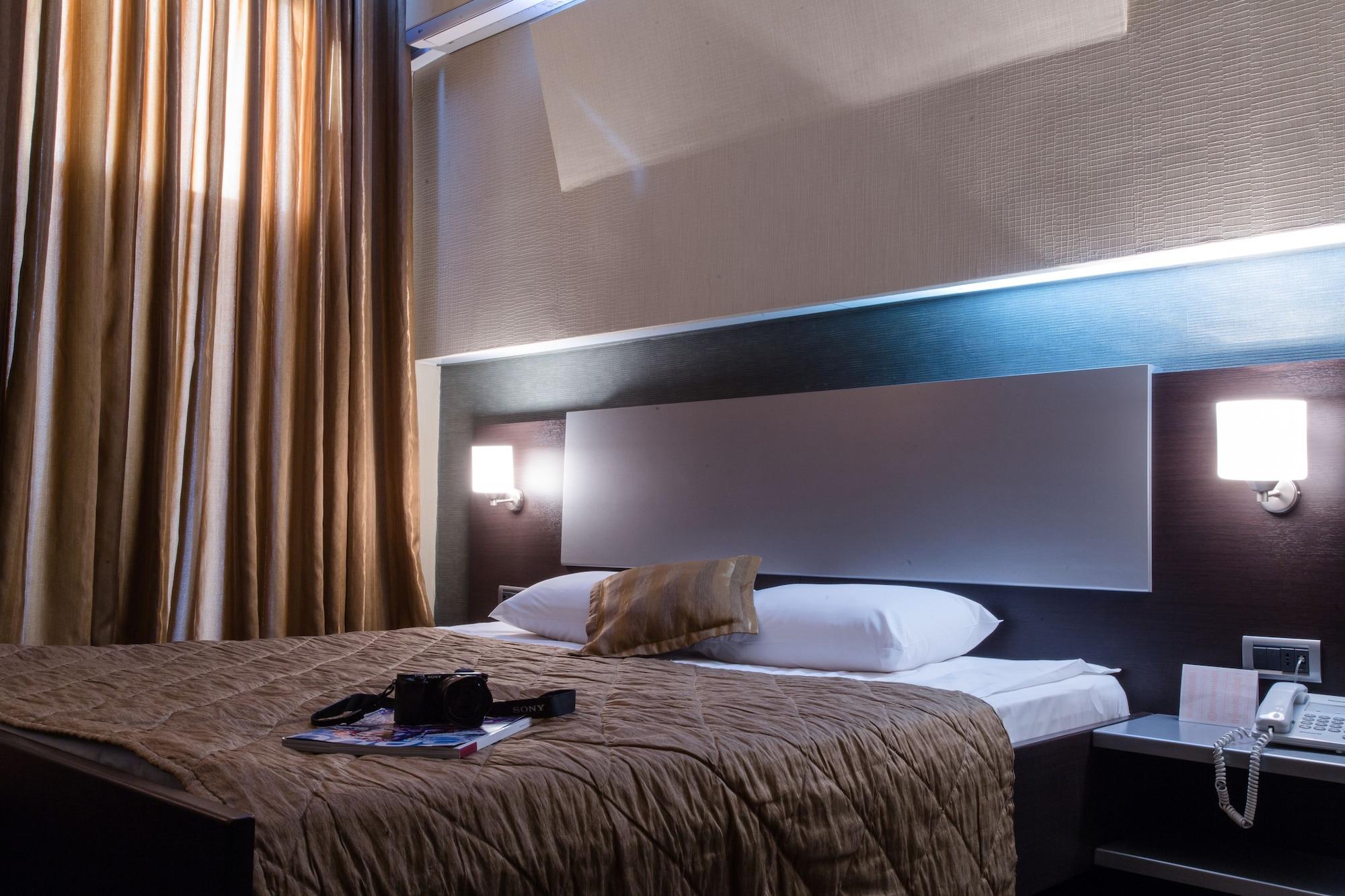 Austin Hotel 巴库 外观 照片