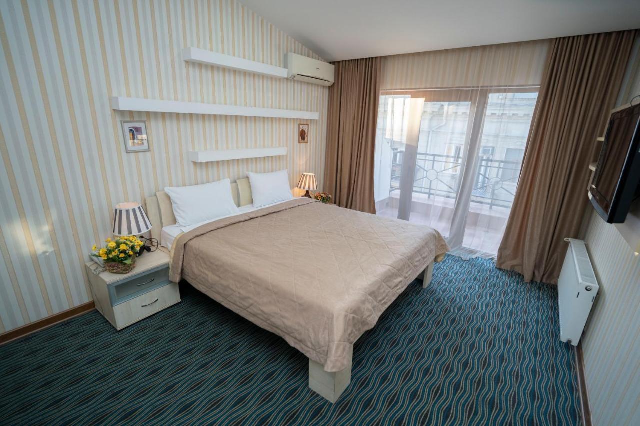 Austin Hotel 巴库 外观 照片