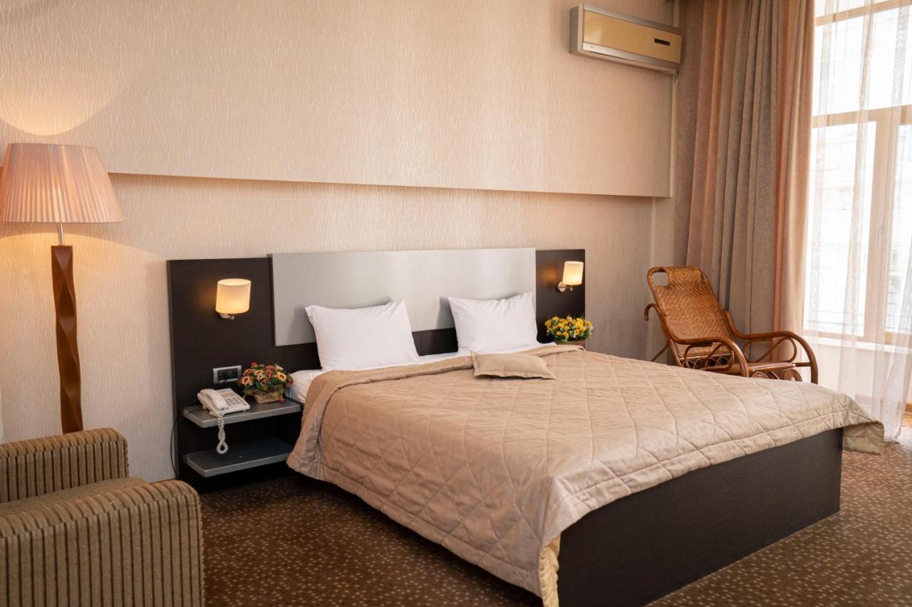 Austin Hotel 巴库 外观 照片